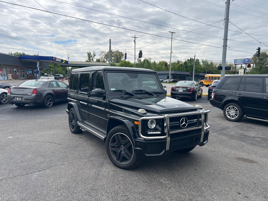 Used 2017 Mercedes-Benz G 63 AMG 4MATIC image 2