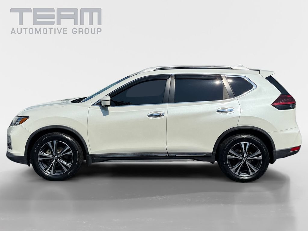 Used 2018 Nissan Rogue SL w/ Premium Package FWD image 4