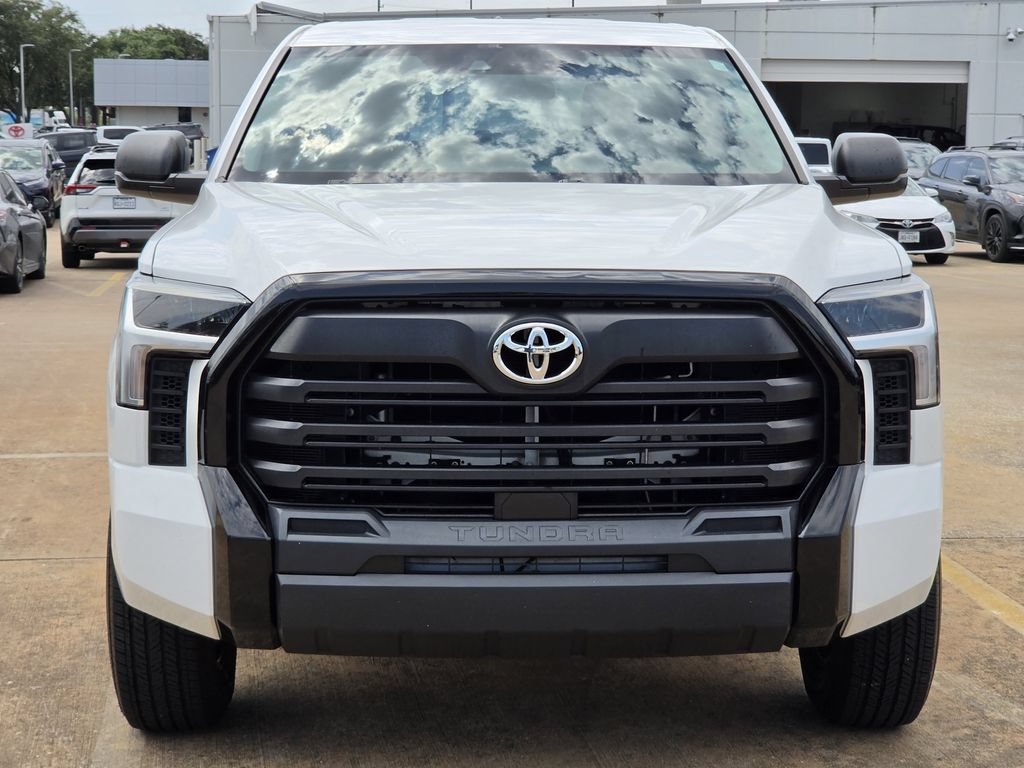 Used 2022 Toyota Tundra SR w/ SR Tow Package RWD image 3