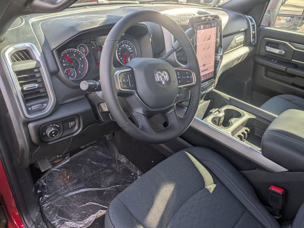 New 2026 RAM 2500 Big Horn AWD/4WD image 13