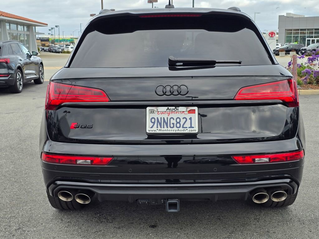 Used 2024 Audi SQ5 Prestige w/ Prestige Package image 6