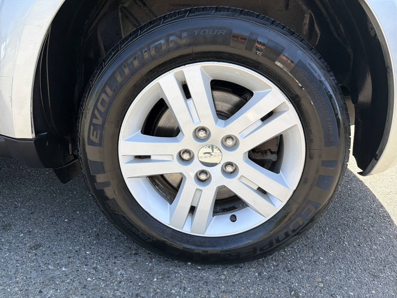 Used 2012 Dodge Journey FWD image 3