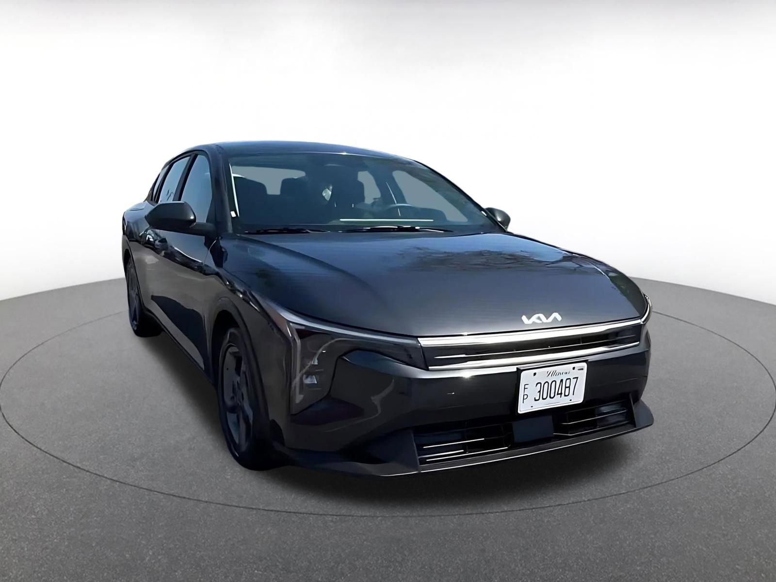 Used 2025 Kia K4 FWD image 3