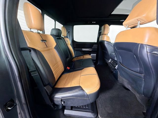 Used 2024 Ford F250 Platinum w/ FX4 Off-Road Package image 28