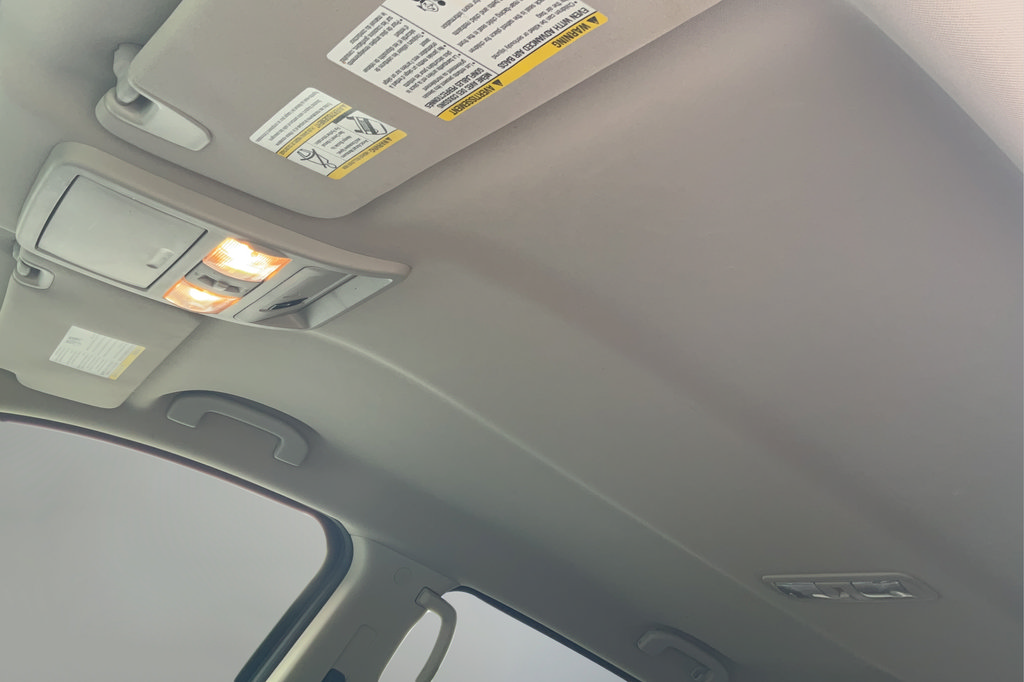 Used 2017 Nissan Titan SV RWD image 18