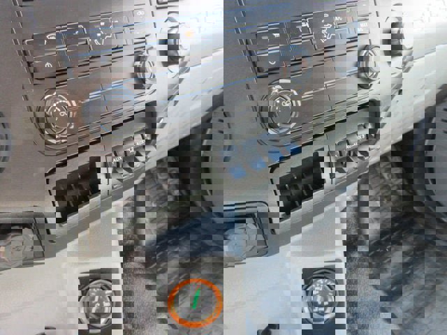 Used 2019 Ford F750 2WD Crew Cab Super Duty image 12