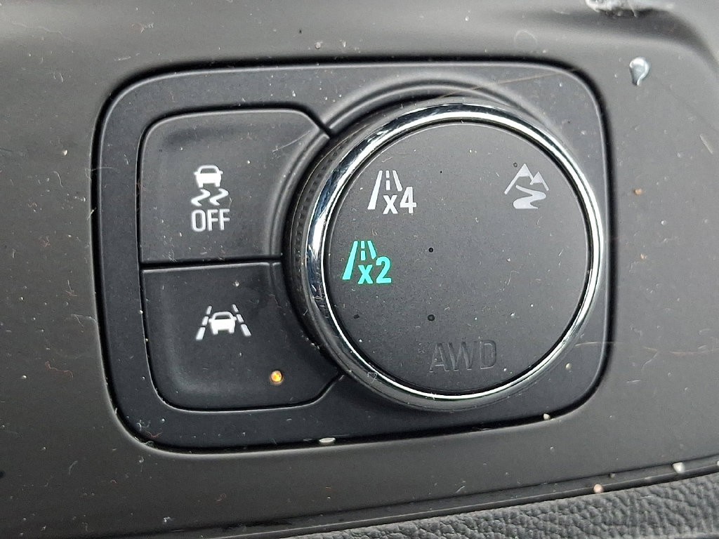 Used 2021 Chevrolet Traverse LT AWD/4WD image 29