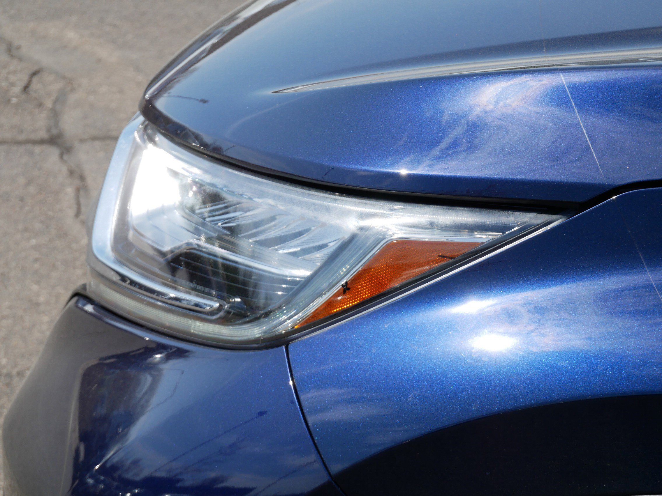 Used 2018 Honda CR-V Touring image 16