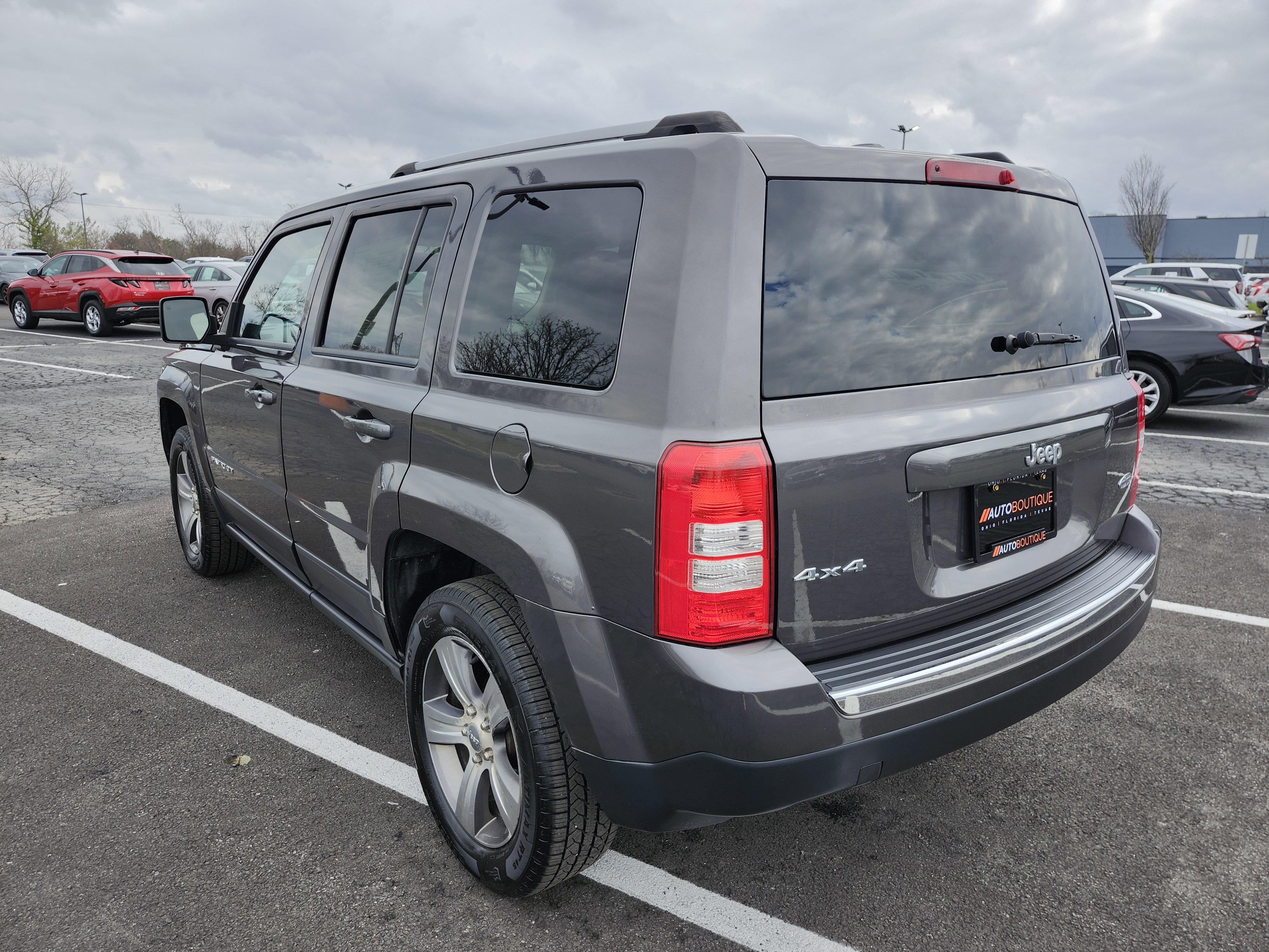Used 2016 Jeep Patriot High Altitude image 13