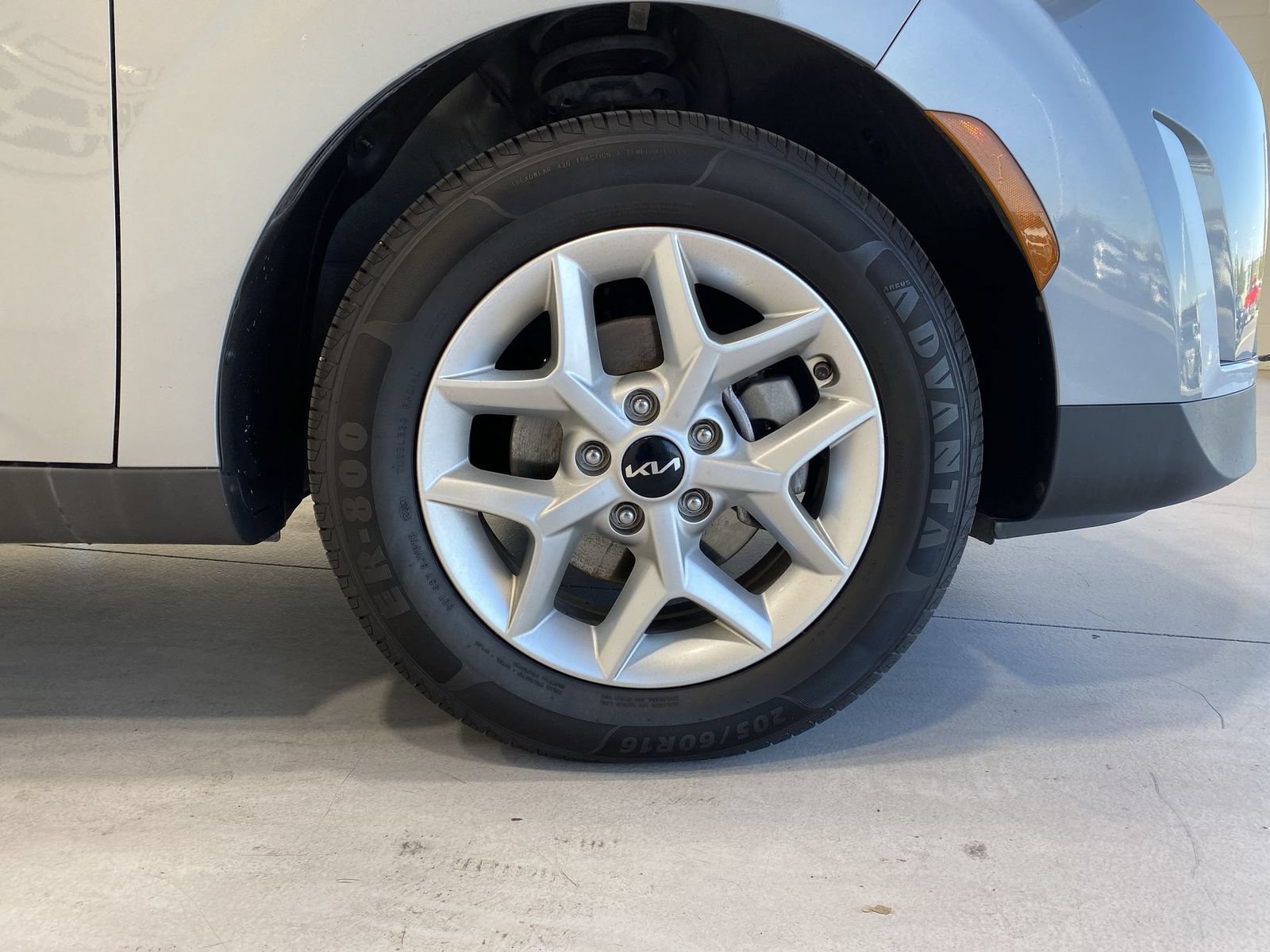 Used 2023 Kia Soul LX w/ Option Group 015 FWD image 10