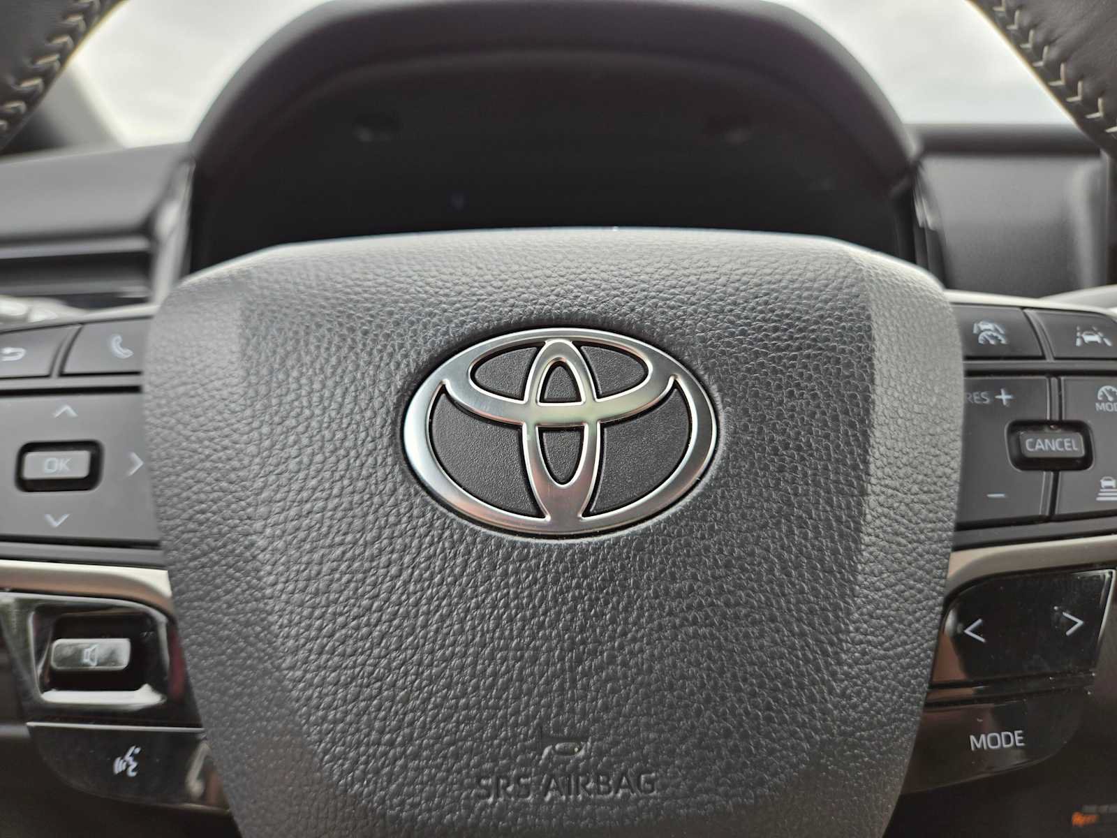 Certified 2025 Toyota Camry SE FWD image 26