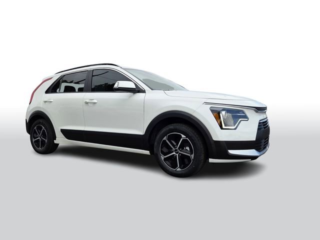 Used 2025 Kia Niro EX image 2