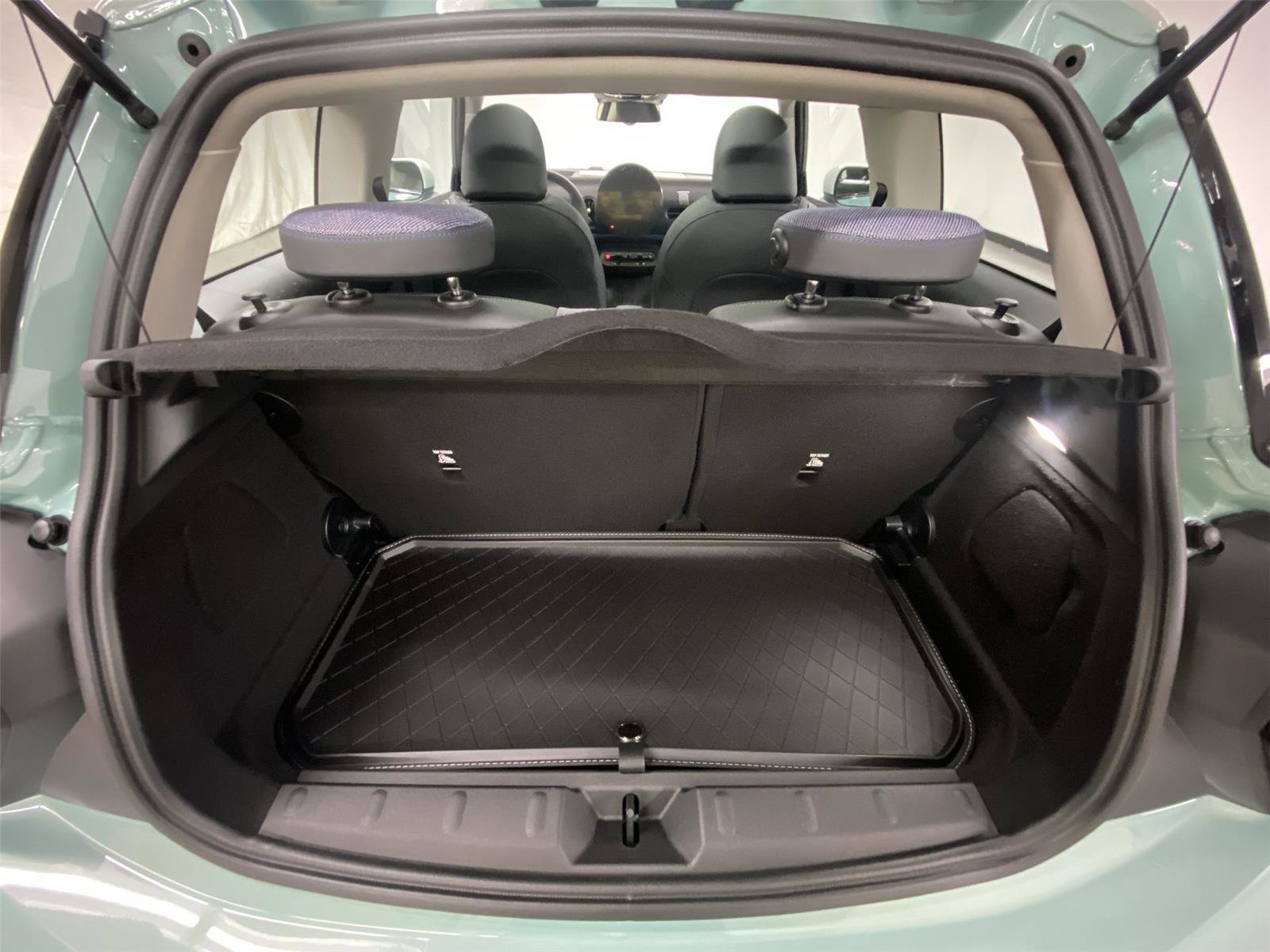 New 2026 MINI Cooper S image 25