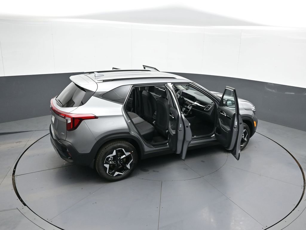 New 2025 Kia Seltos S image 43
