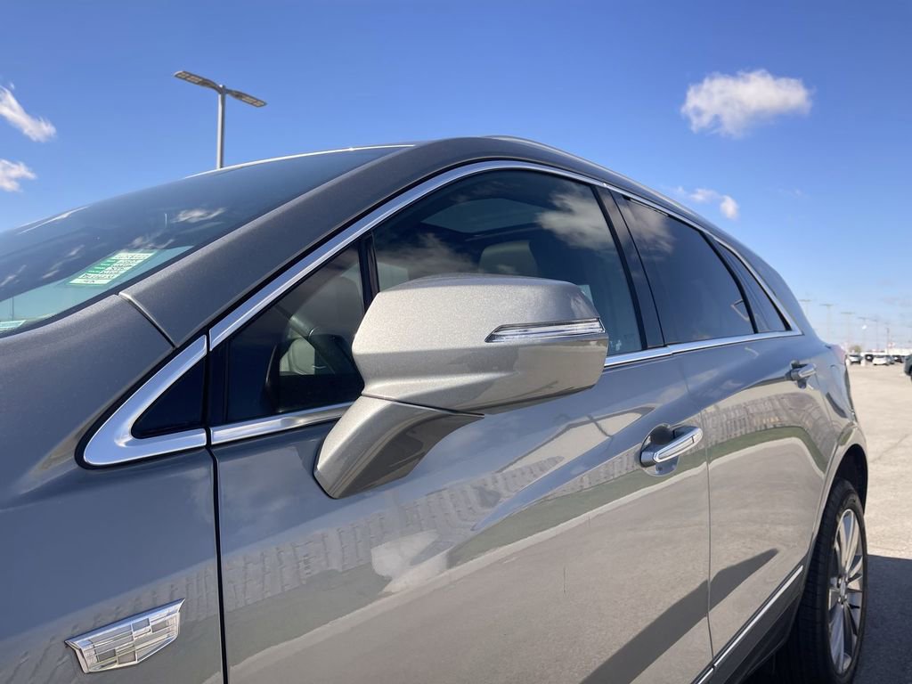 Used 2023 Cadillac XT5 Premium Luxury image 10