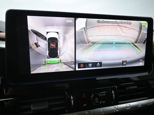 New 2026 Nissan Pathfinder Platinum image 32