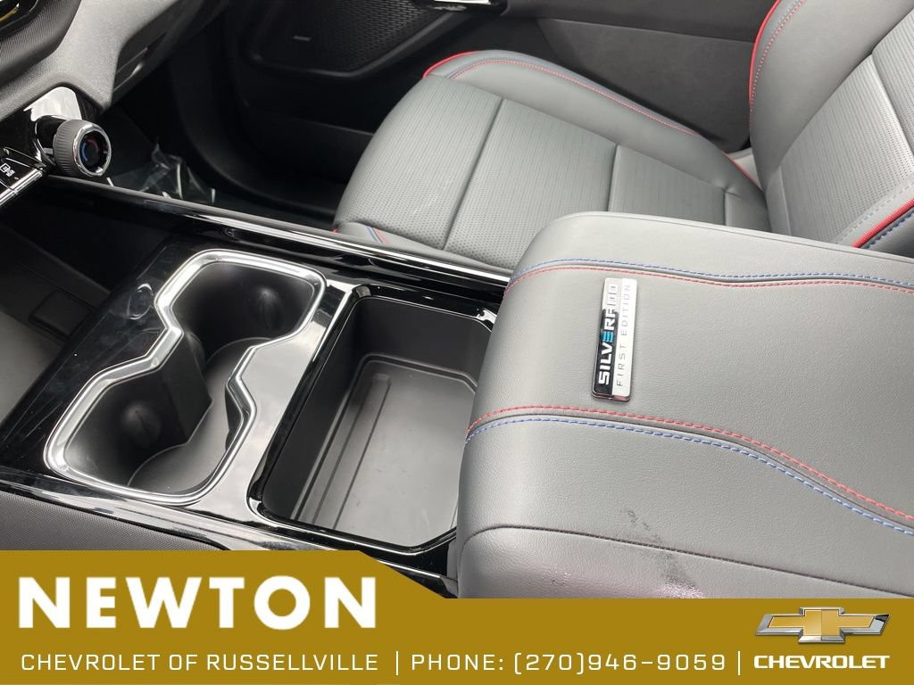 New 2024 Chevrolet Silverado EV RST AWD/4WD image 37