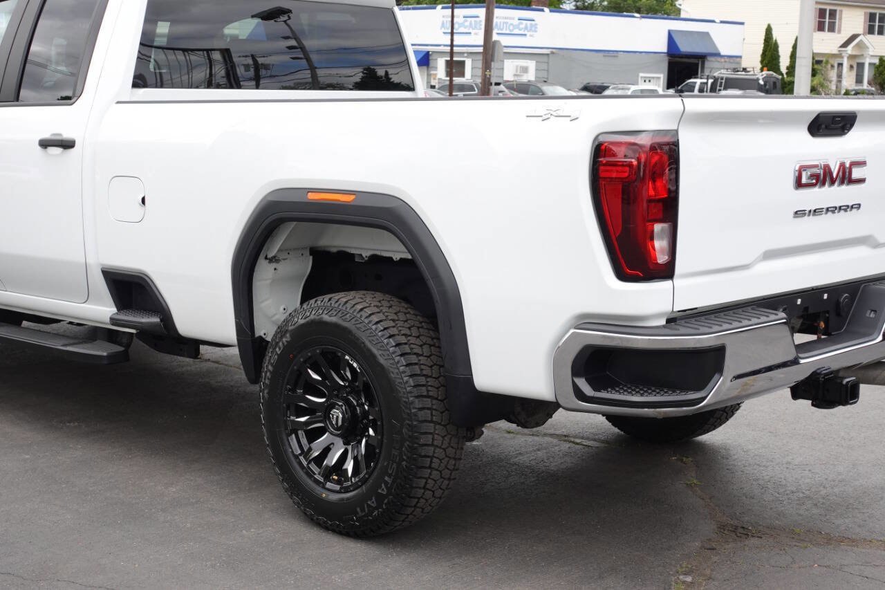 Used 2023 GMC Sierra 2500 Pro w/ Convenience Package AWD/4WD image 10