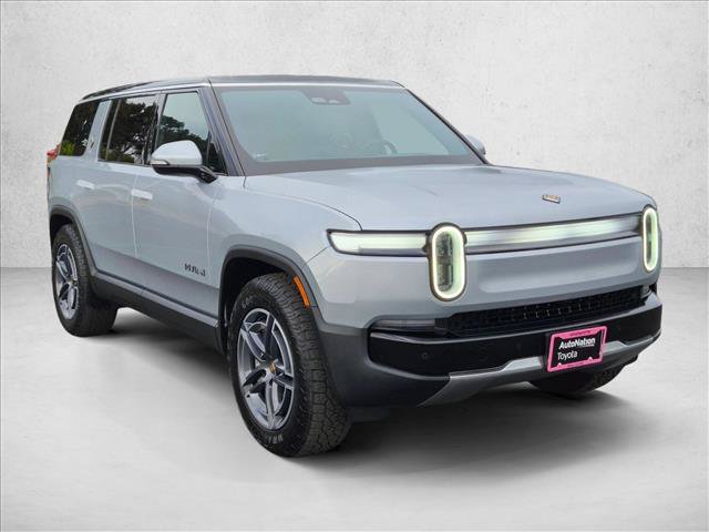 Used 2025 Rivian R1S Adventure AWD/4WD video 3