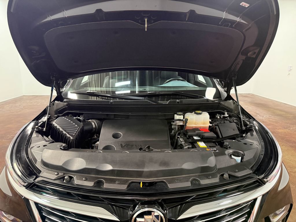 Used 2023 Buick Enclave Essence AWD/4WD image 19