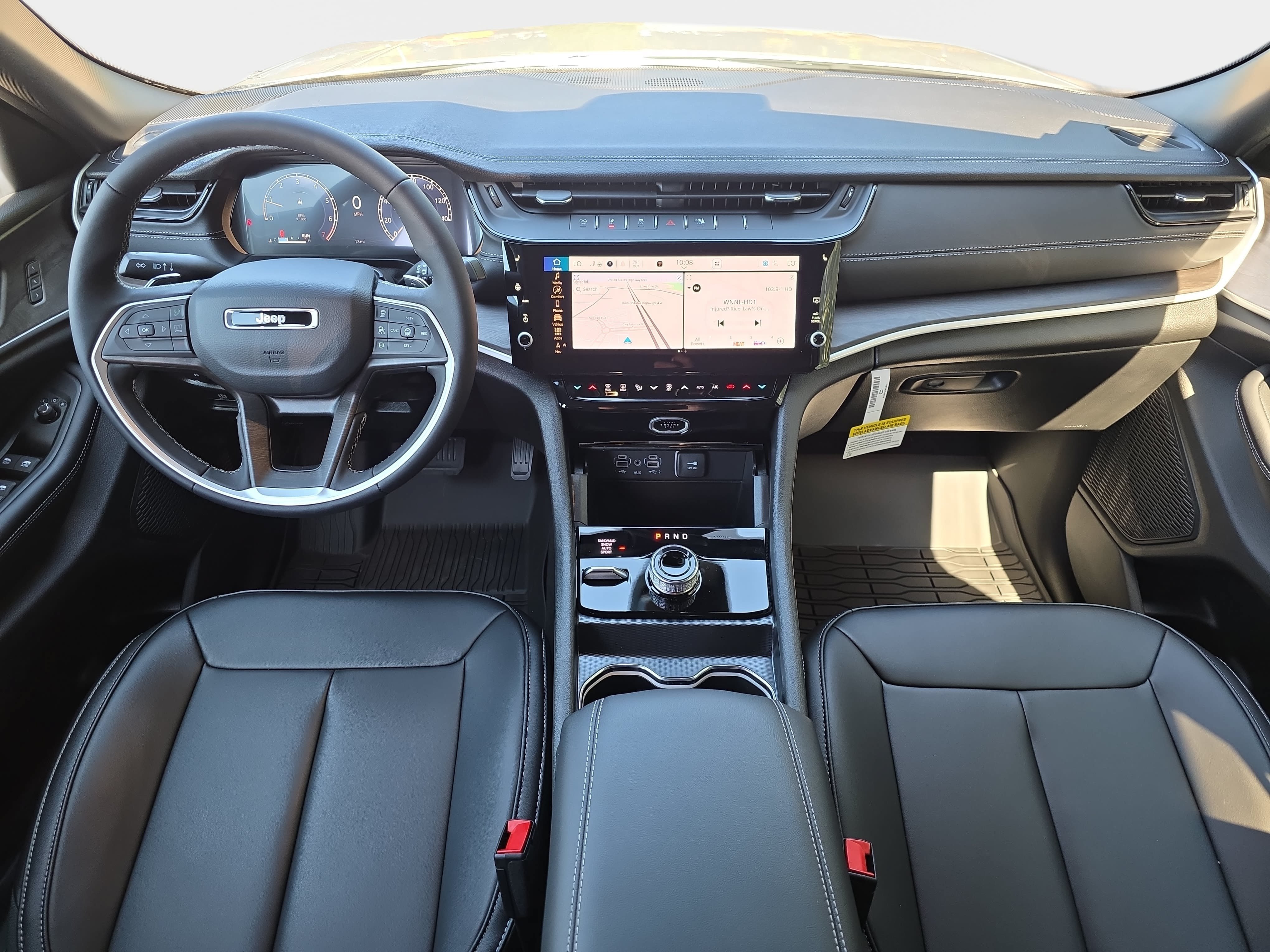 New 2026 Jeep Grand Cherokee Limited AWD/4WD image 9