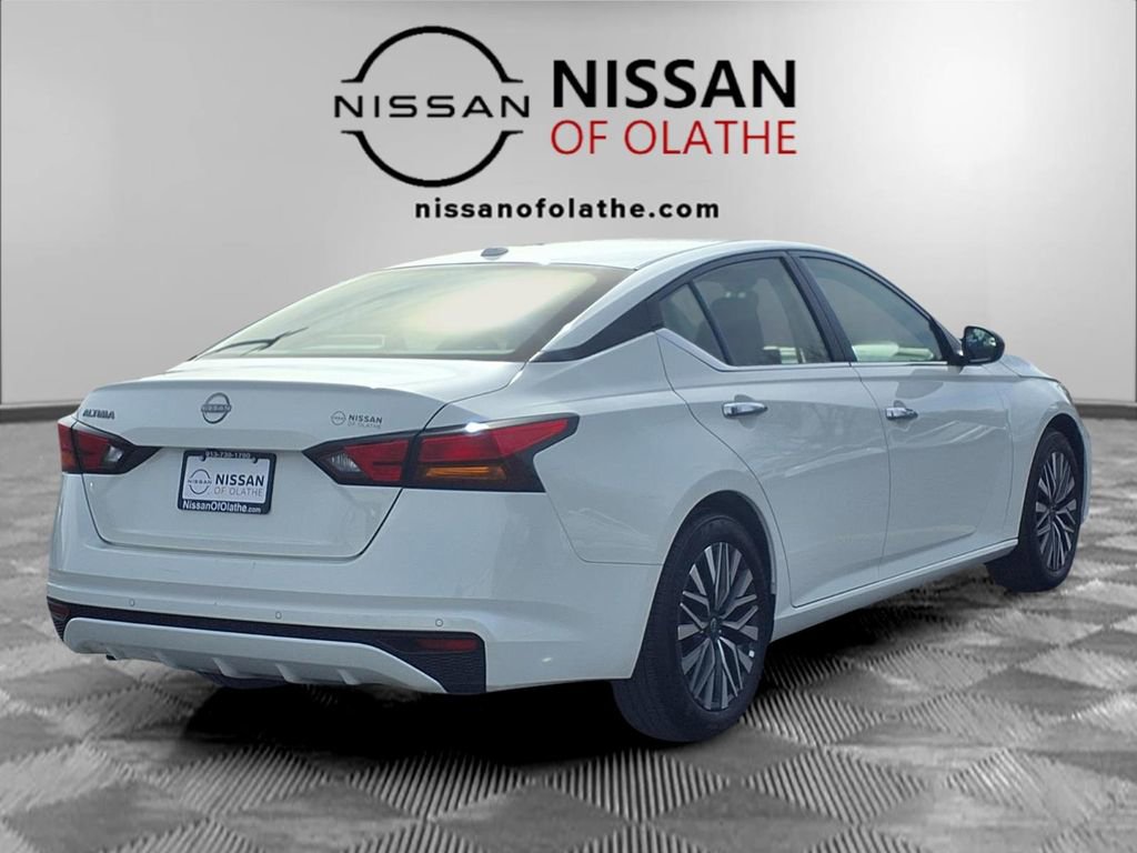 Certified 2025 Nissan Altima 2.5 SV image 24