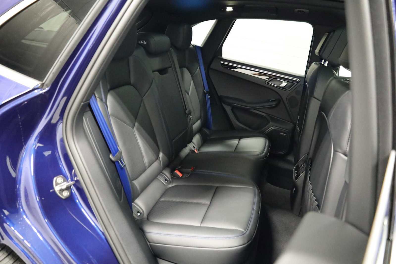 Certified 2026 Porsche Macan S image 37