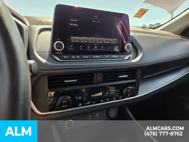 Used 2023 Nissan Rogue SV w/ SV Premium B Package image 23