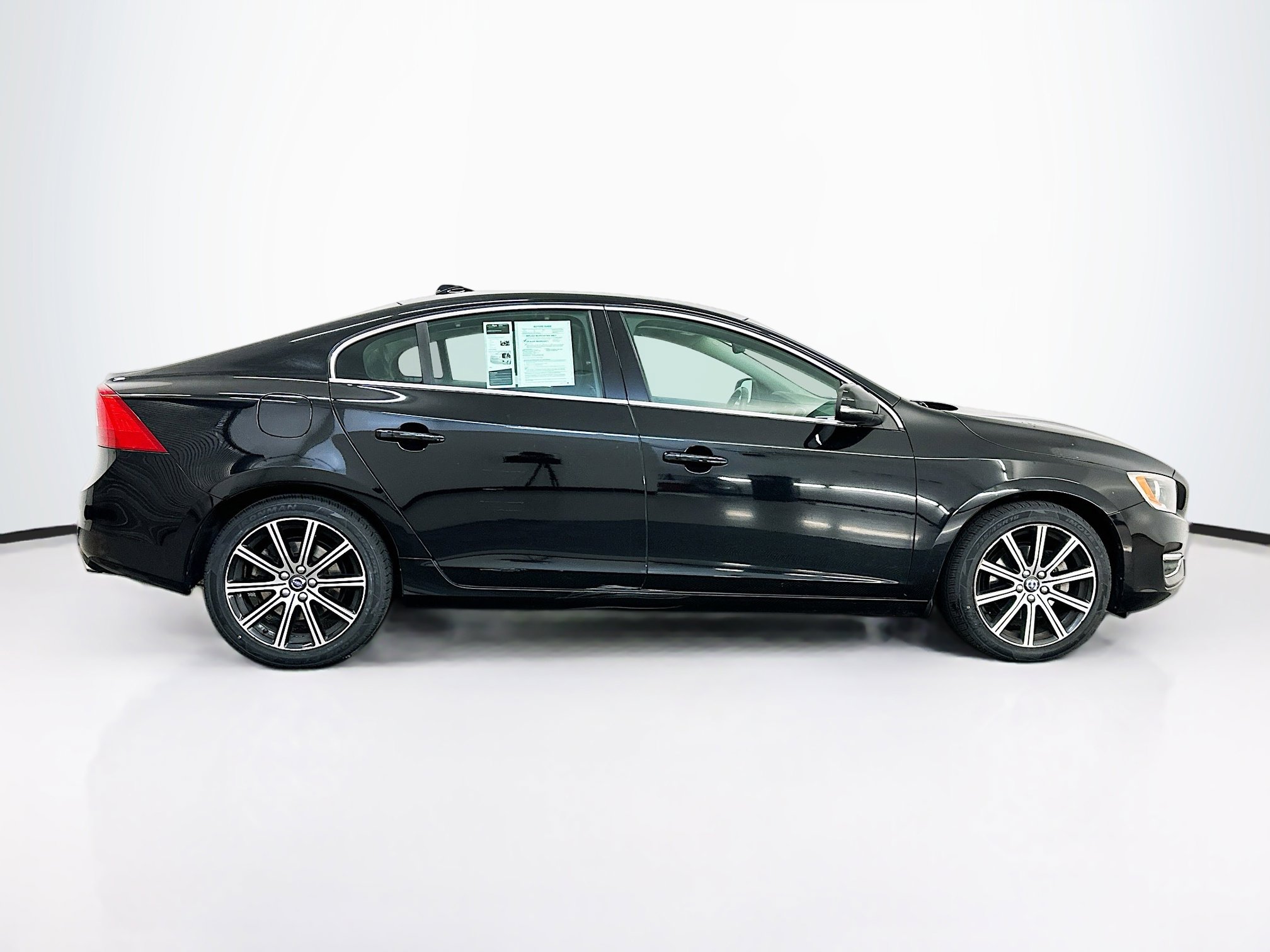Used 2017 Volvo S60 T5 Inscription FWD image 10
