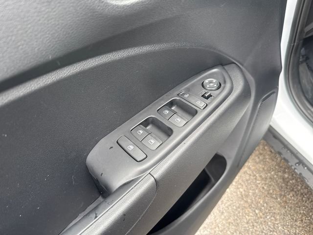 Used 2026 Hyundai Venue SEL FWD image 10
