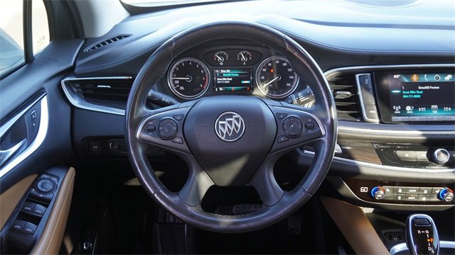 Used 2019 Buick Enclave Essence w/ LPO, Sport Appearance Package image 18