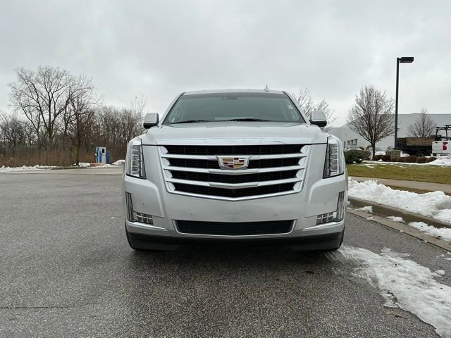 Used 2019 Cadillac Escalade Premium Luxury image 10