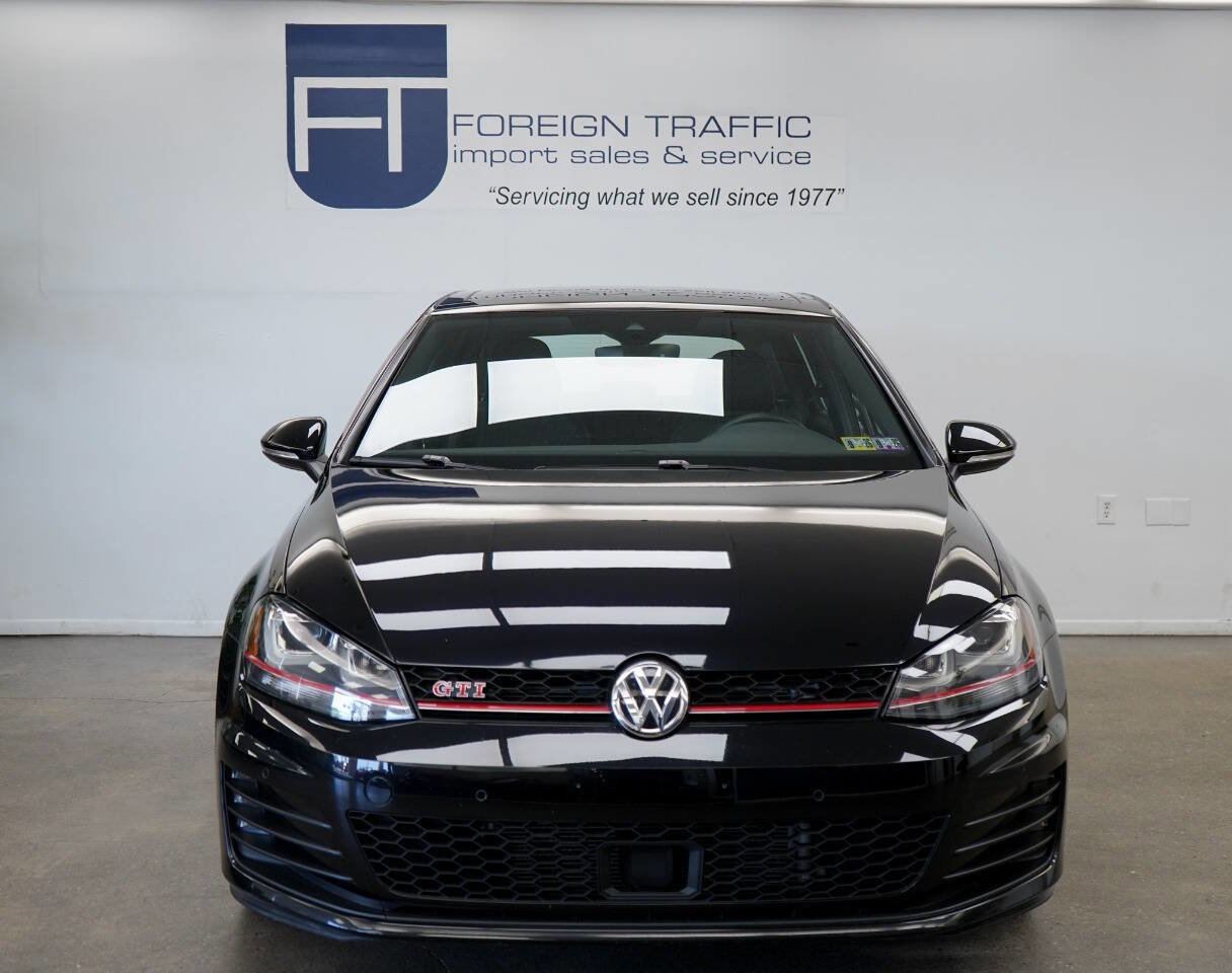 Used 2017 Volkswagen GTI Autobahn FWD image 2