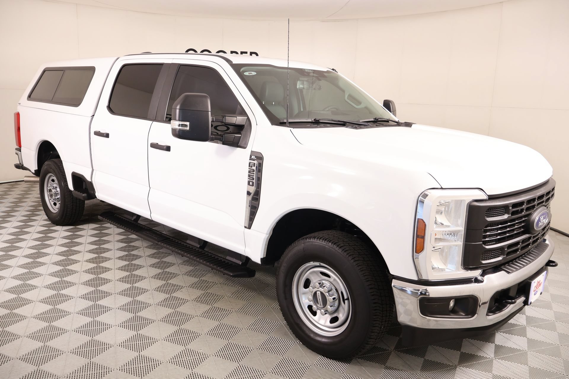 Used 2024 Ford F250 XL w/ XL Chrome Package RWD image 1