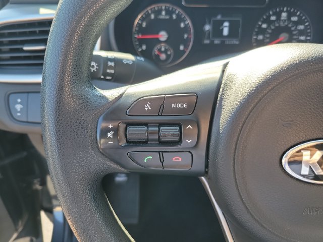 Used 2016 Kia Sorento FWD image 16