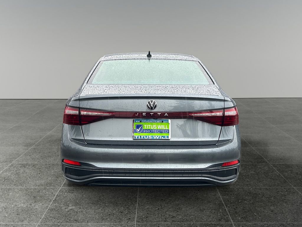 Used 2025 Volkswagen Jetta S image 6