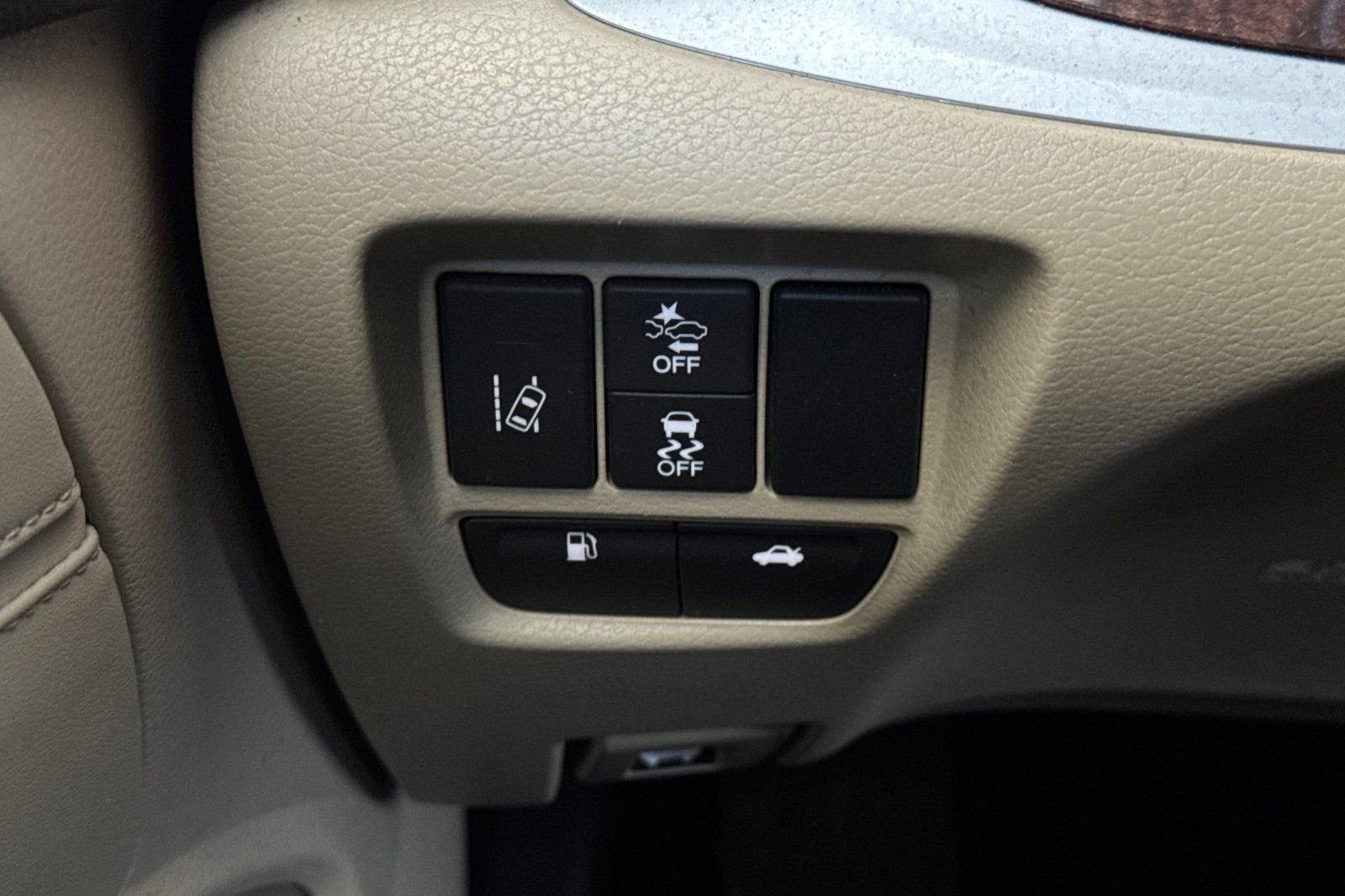 Used 2019 Acura TLX image 30