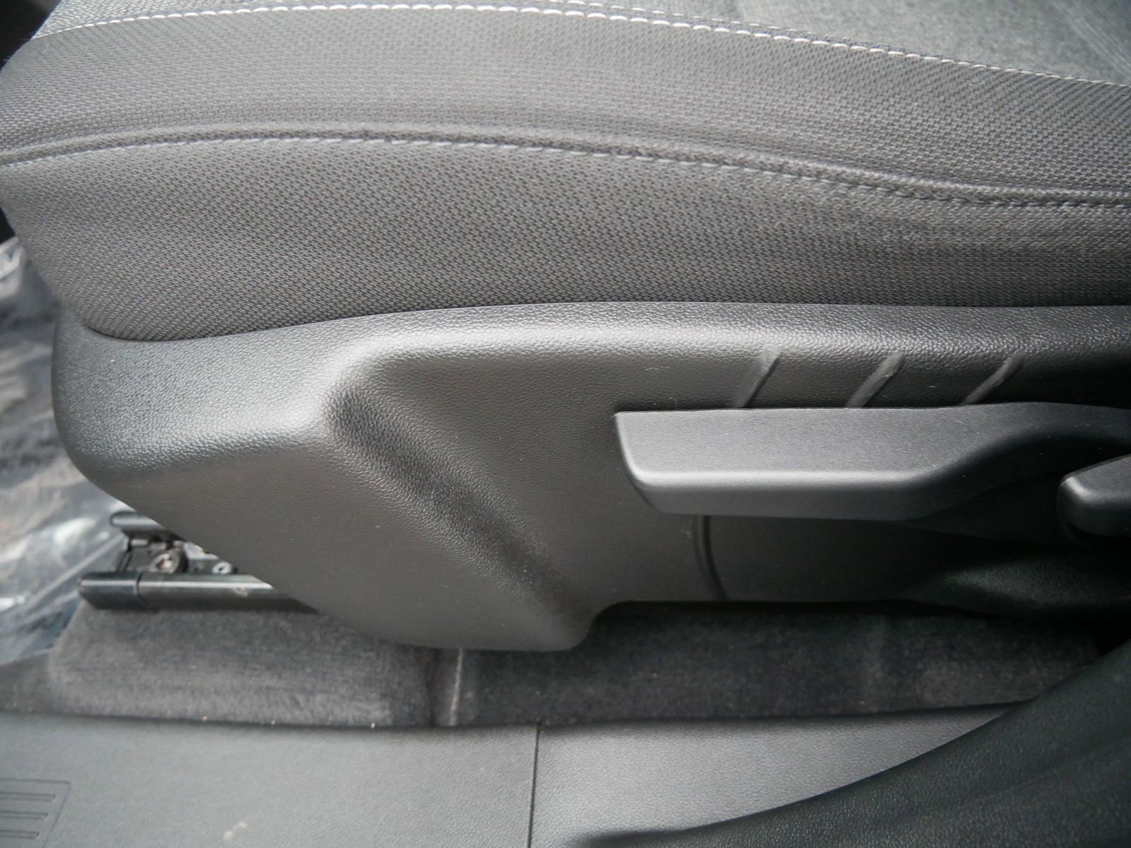 Used 2025 GMC Terrain Elevation image 14