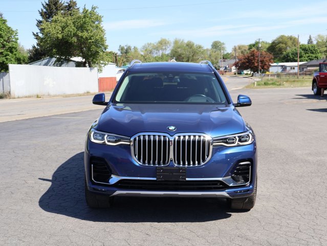 Used 2020 BMW X7 xDrive40i w/ Premium Package AWD/4WD image 2