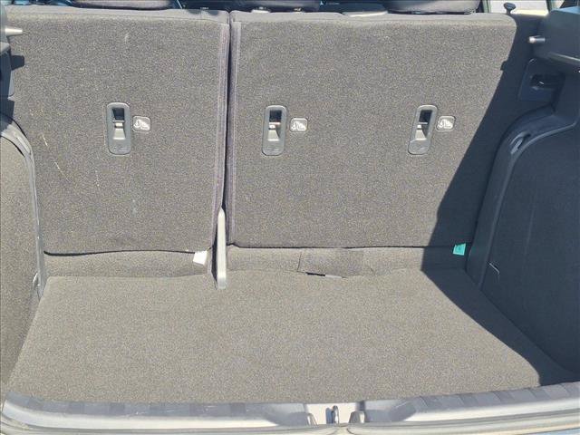 Used 2023 Nissan Kicks S FWD image 6