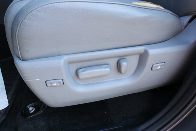 Used 2014 Toyota Sequoia SR5 w/ Premium Package AWD/4WD image 13
