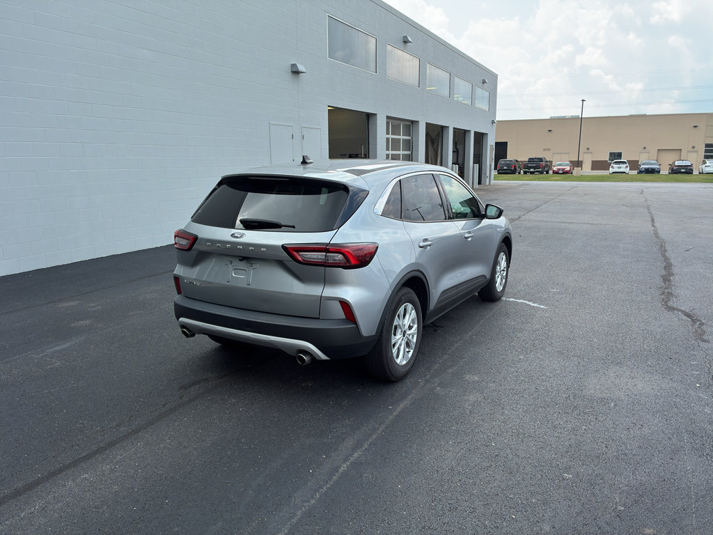 Used 2024 Ford Escape Active FWD image 6