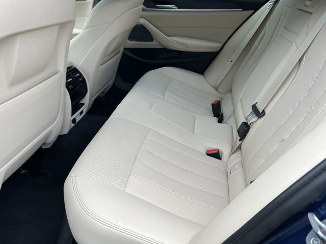 Used 2022 BMW 540i w/ Premium Package RWD image 21