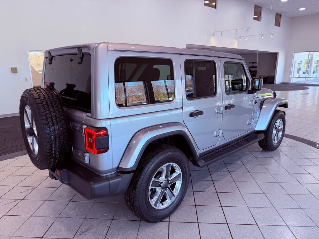 Used 2020 Jeep Wrangler Unlimited Sahara image 14
