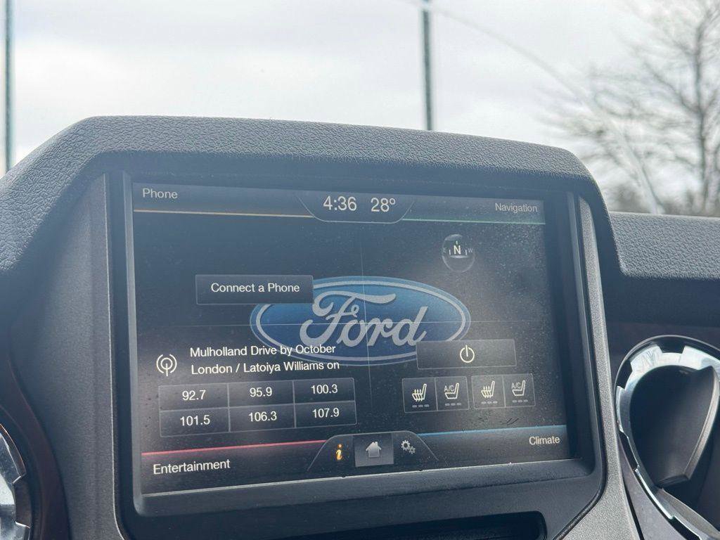 Used 2016 Ford F350 Lariat w/ Lariat Ultimate Package image 21