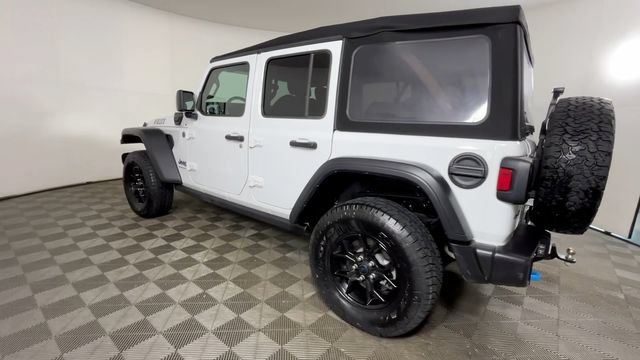 Used 2024 Jeep Wrangler Unlimited AWD/4WD image 8