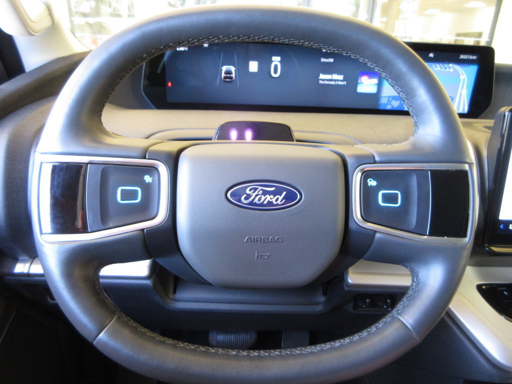 Certified 2025 Ford Expedition Max Active RWD image 15