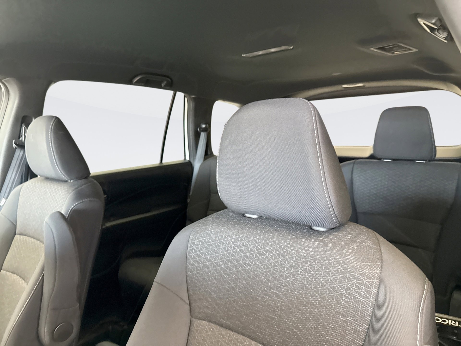 Used 2021 Honda Passport Sport image 10