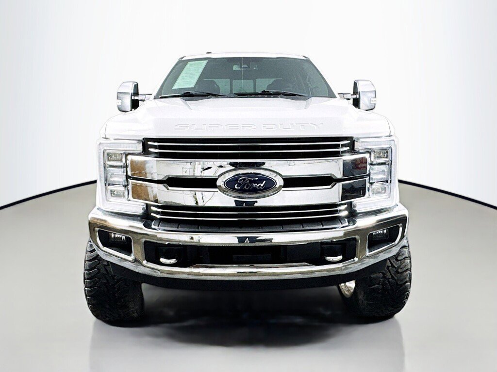 Used 2017 Ford F350 Lariat w/ Lariat Ultimate Package AWD/4WD image 8