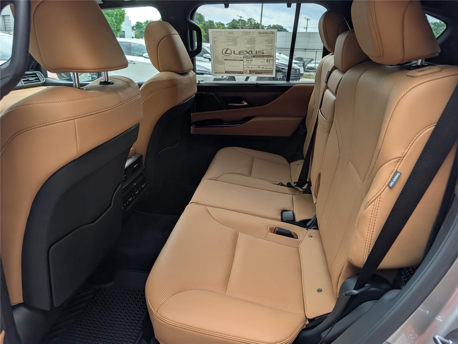 New 2026 Lexus LX 600 4WD w/ Appearance Package image 13